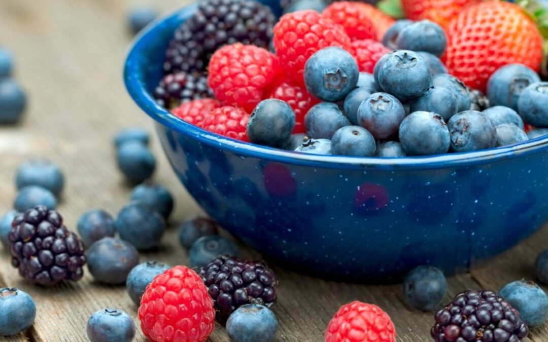 Mavi Renkli Meyveler: Faydaları ve Sağlık Açısından Önemi